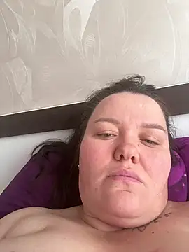 SunnyLeila2101 webcam