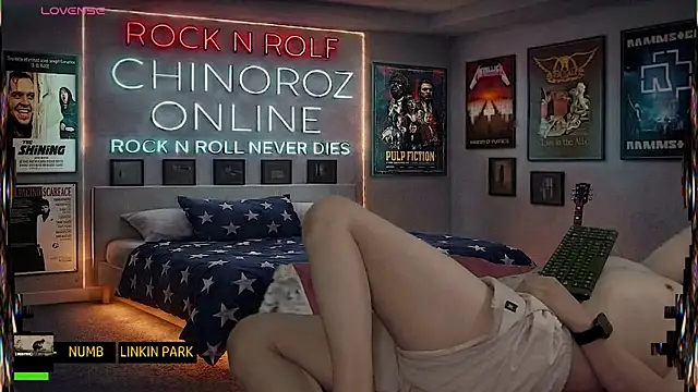 chino_roz webcam