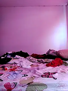 tucanero23cm - TuCanero23cm's free webcam - UK Sex Cams