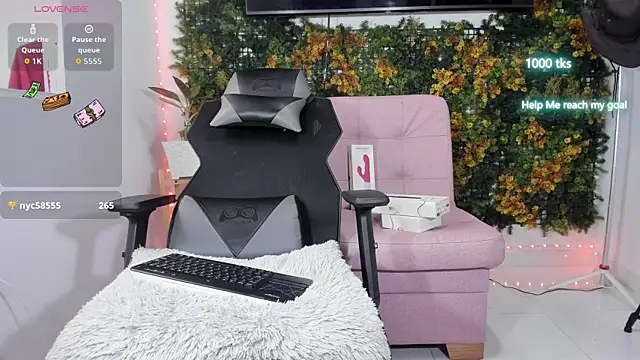 emily_palmeer webcam