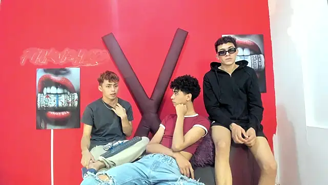 AVENGER_BOYS2026 webcam