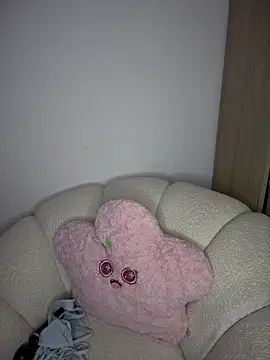 luna_chetcuti - Luna_Chetcuti's free webcam - UK Sex Cams