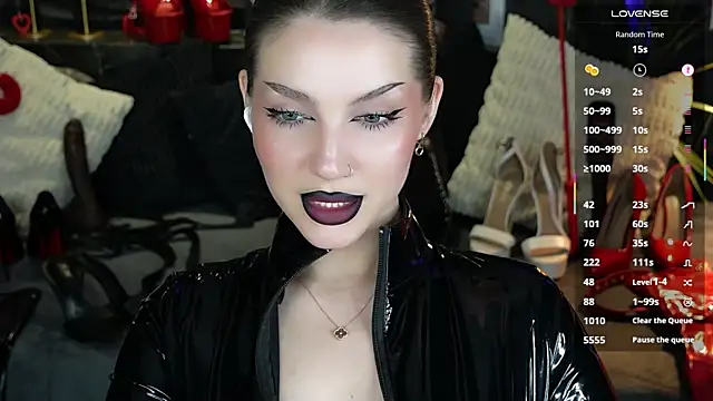 MistressDarsy webcam