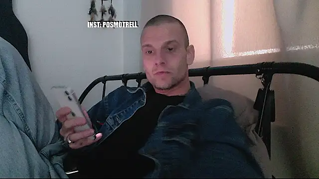 ethan_moore - ETHAN_MOORE's free webcam - UK Sex Cams