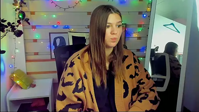 Josephine_Kiss webcam