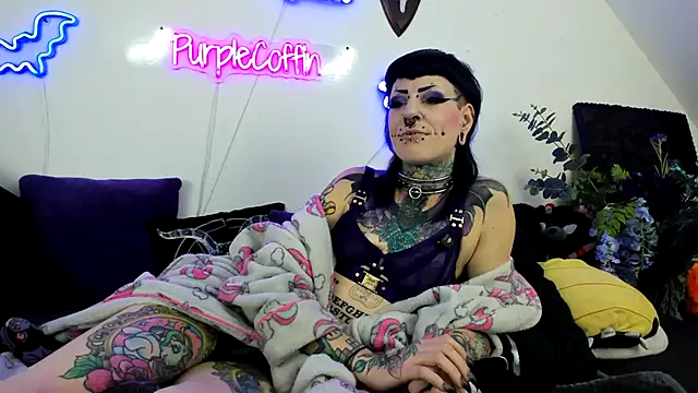 Purple_Coffin666 webcam
