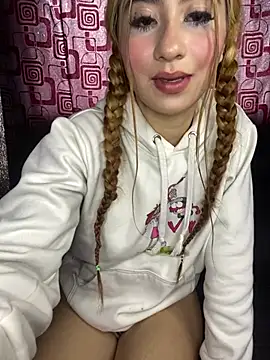 Bella_haddid777 webcam