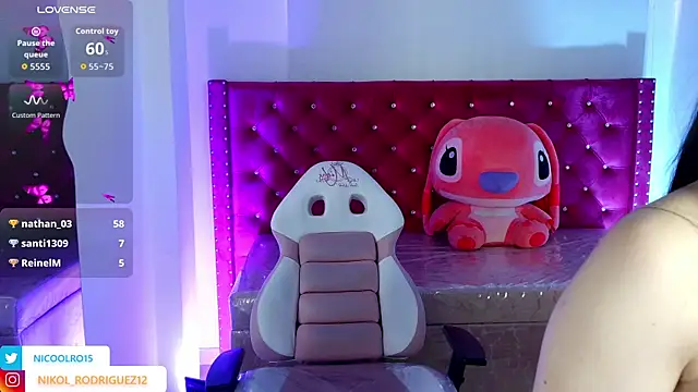 babyy_nicols_m webcam