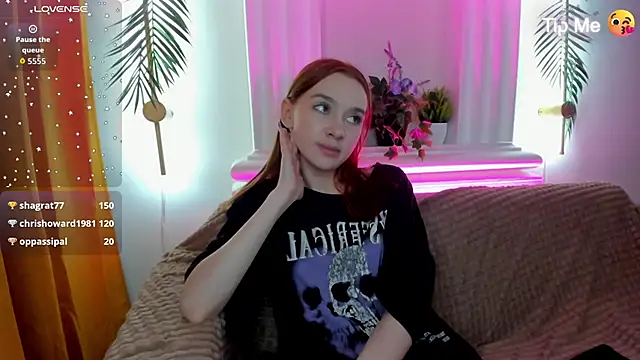 Lesi_Moonie01 webcam