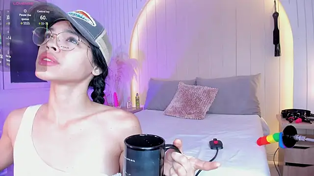 ALICESANDOVAL webcam