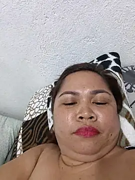 Sweetlorie_83 webcam