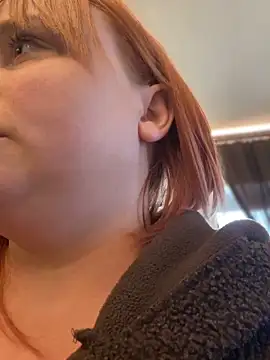 SweetCuteGirls1023 webcam