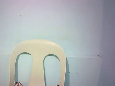 CreamyHotPussy4u webcam