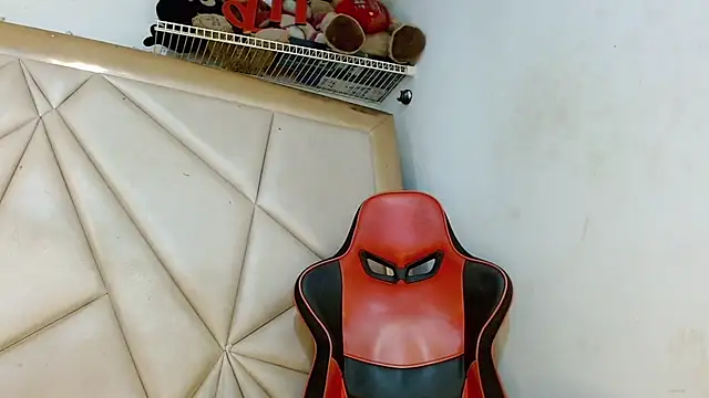 sweet_brunettex_lovingyou webcam