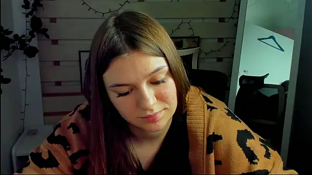 Josephine_Kiss webcam