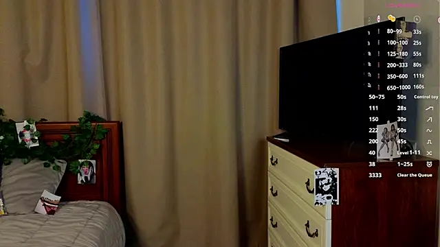 GushyClowning webcam