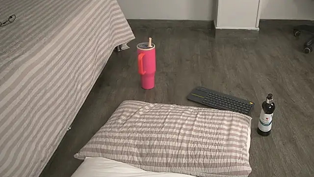 Madie__collins webcam