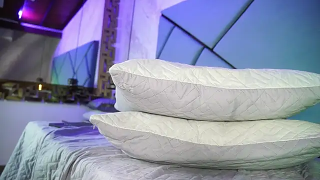 marcela_rojas webcam