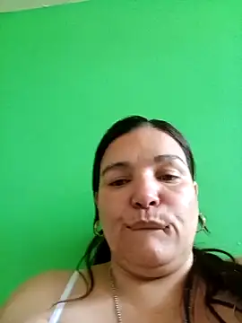 Webcam Model (Zuleyka_69)  is live.Free join now!