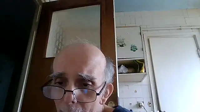 mariusica1@xh webcam