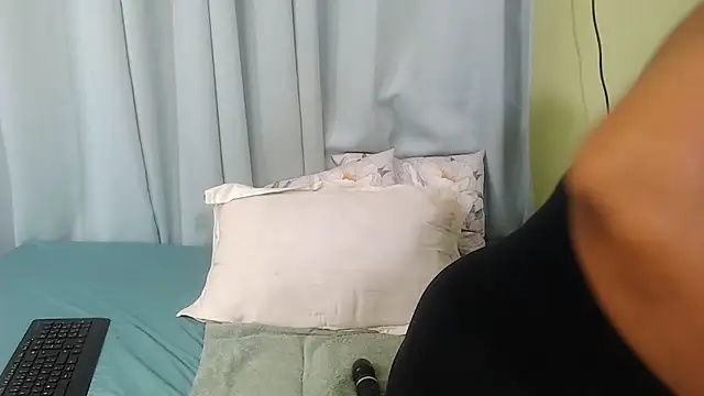 BustyAngelx30 webcam