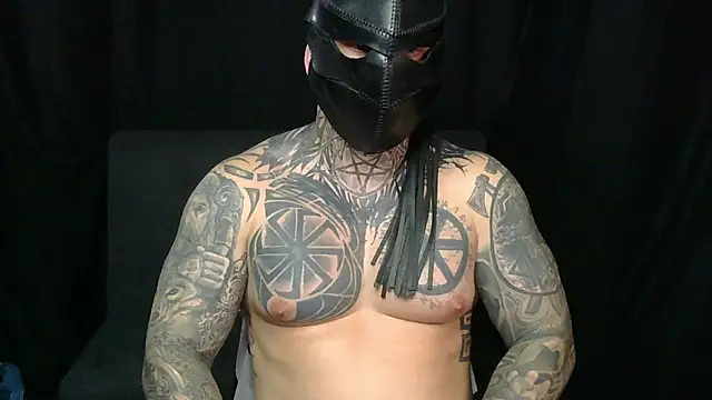 devilWithTats webcam