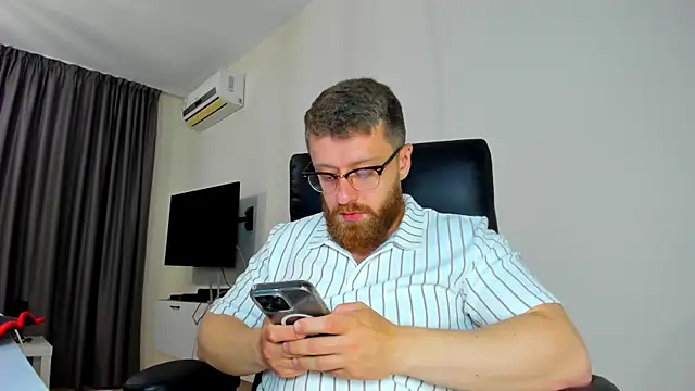 Findom_guy webcam