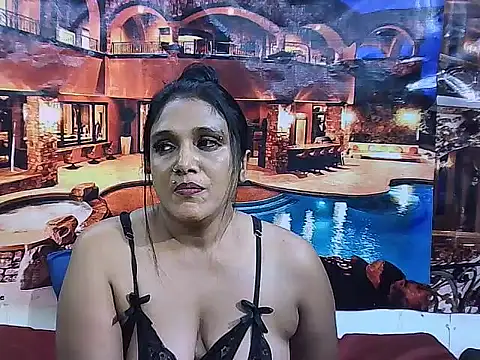IndianSexyLady20 webcam