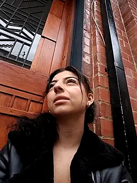 anntonella_watson webcam