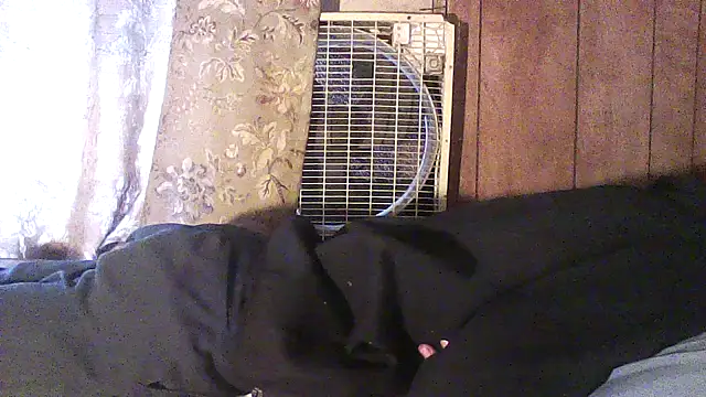 luke_thighwalker2469 webcam