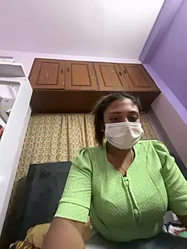 Yourhornynightmare webcam