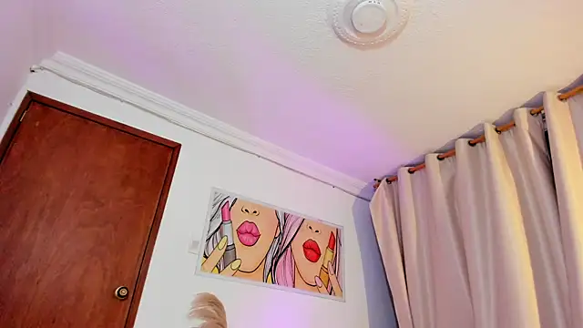 StarMilf live sex cam