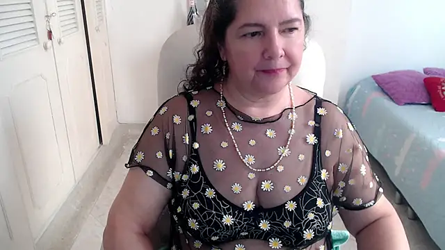 leonela_69 webcam