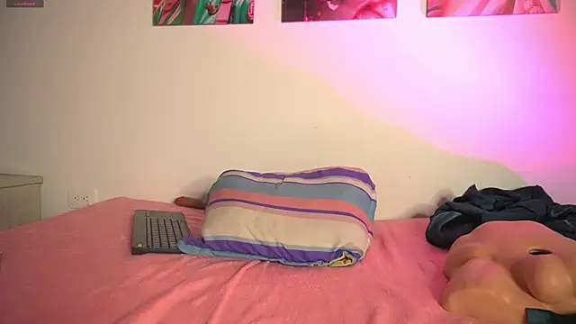 pocahotass_11 webcam