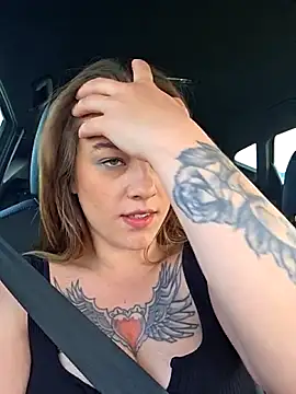 Luna_Lynn live sex cam