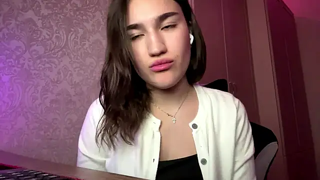 Mary_Nitherson webcam