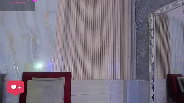 BriannaChelsea webcam