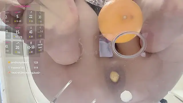 美女yueyue2003在线直播