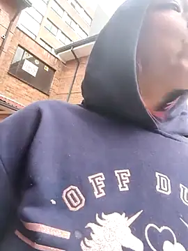 Victoria_Beaumont webcam