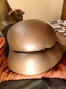 Webcam Model (Misskhalifa_)  is live.Free join now!