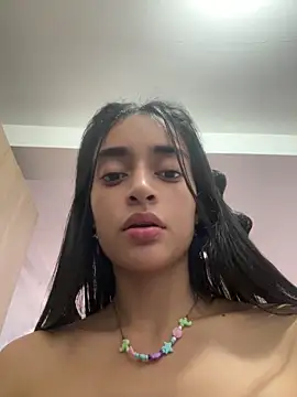 leilani_X webcam