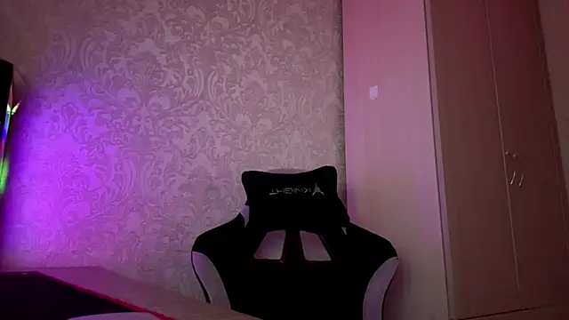 Mary_Nitherson webcam