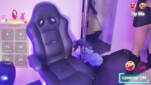 Daniiela_Ember webcam