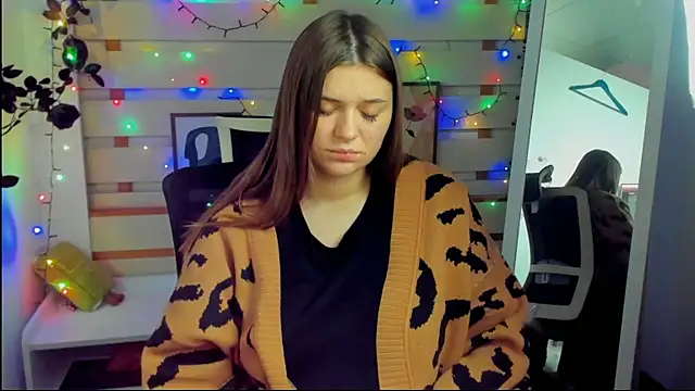 Josephine_Kiss webcam