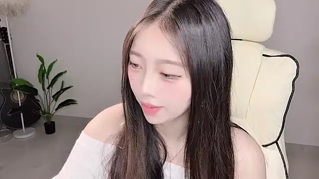 美女Yukiy8877在线直播