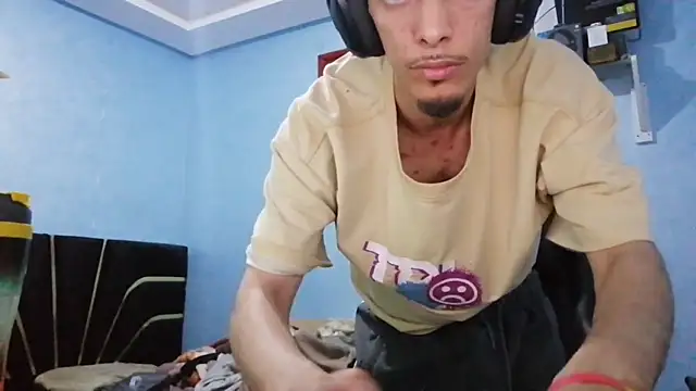 dark_desirex - Dark_DesireX's free webcam - UK Sex Cams