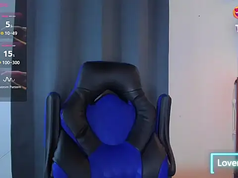 Max_hotlatin2 webcam