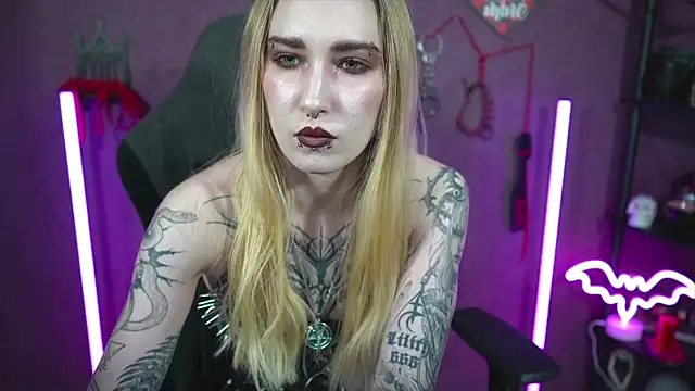 amywhitenessxx webcam