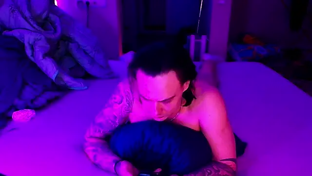 baphomet_from_ice webcam