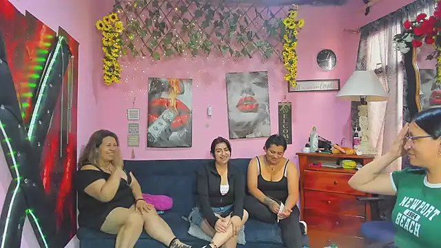 lesbiancuple webcam